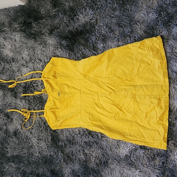 Robe Mini Jaune Moutarde Femme, Taille XL, Avec Poches, Sans Manches, Neuve Sans étiquette